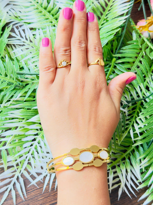 Golden Embrace Anti-Tarnish Kada Bracelet