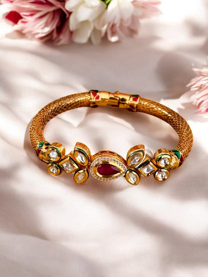 Pakhi Kundan Bracelet