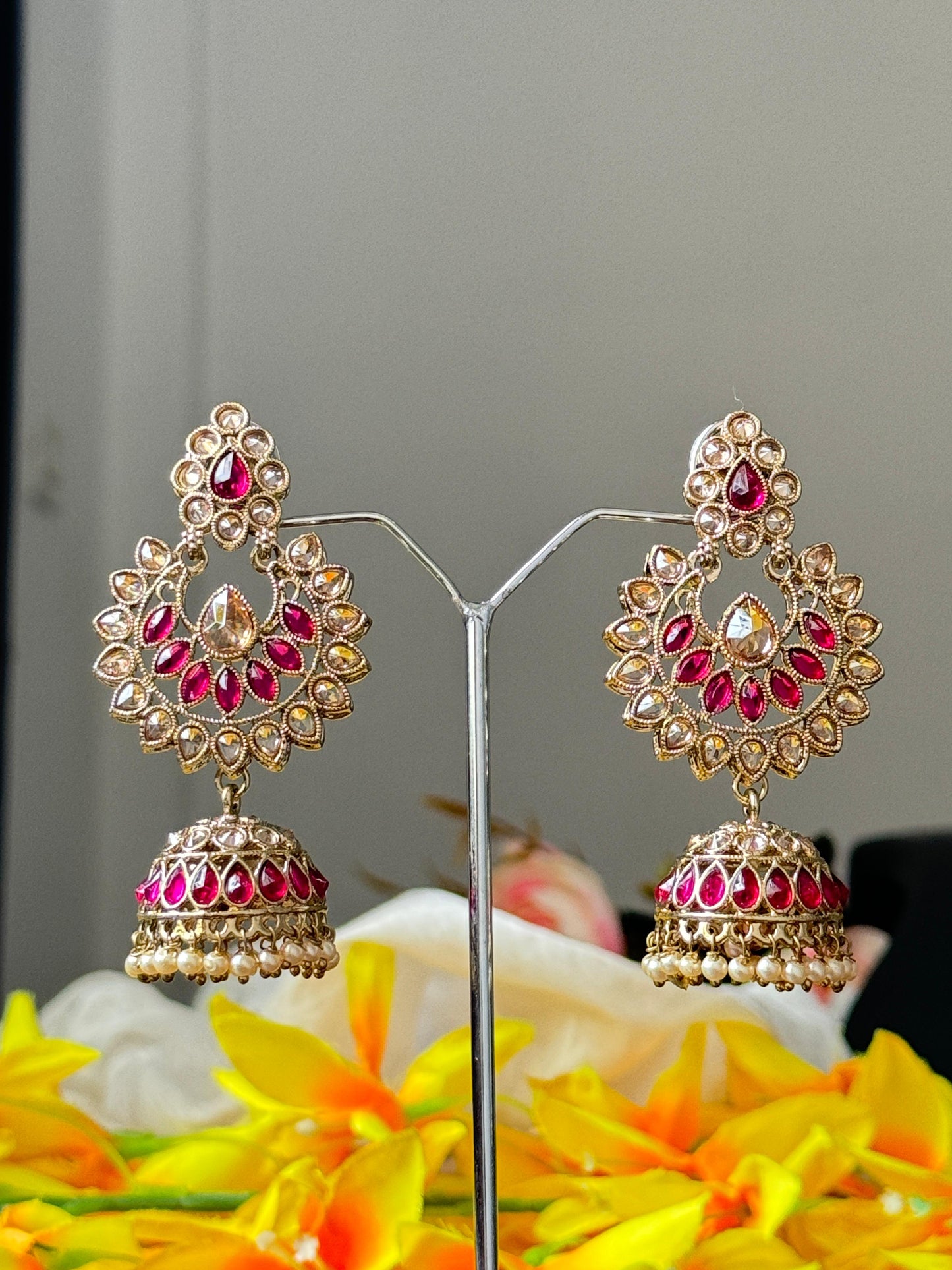 Pink Vaidehi Kundan Jhumka Earrings