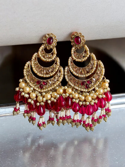 Shaanvi Chandbali Earrings