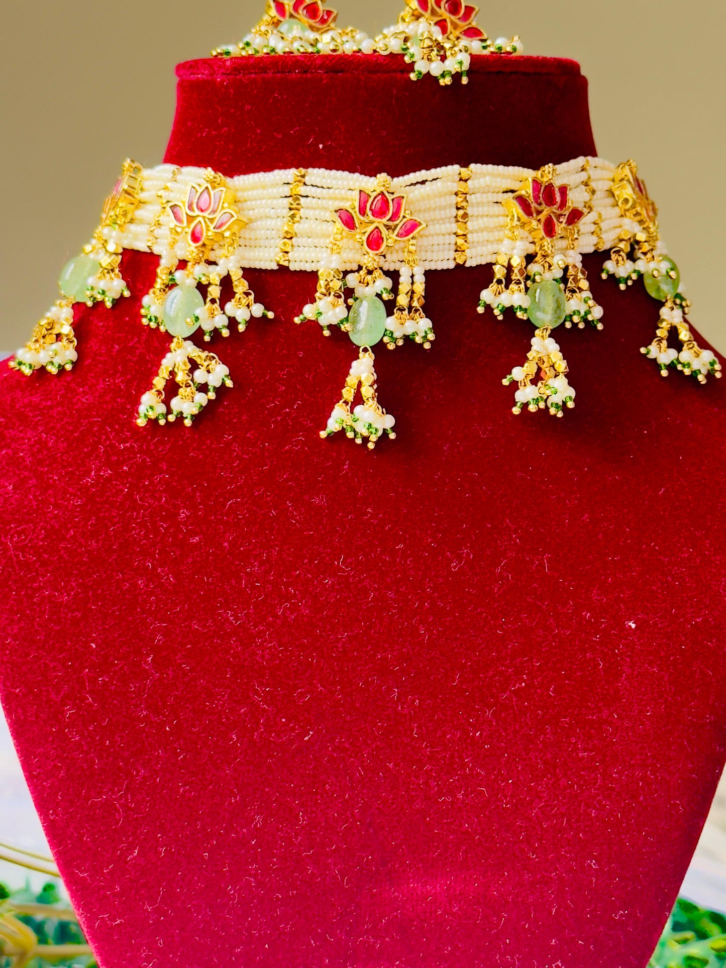 Saroj  Choker Set