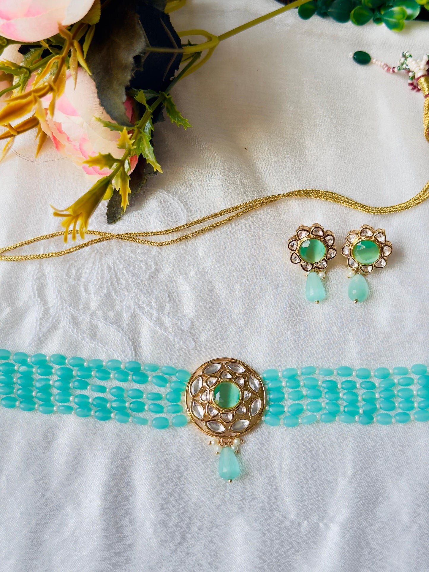 Sea Glass Symphony Pachi Kundan Choker Set