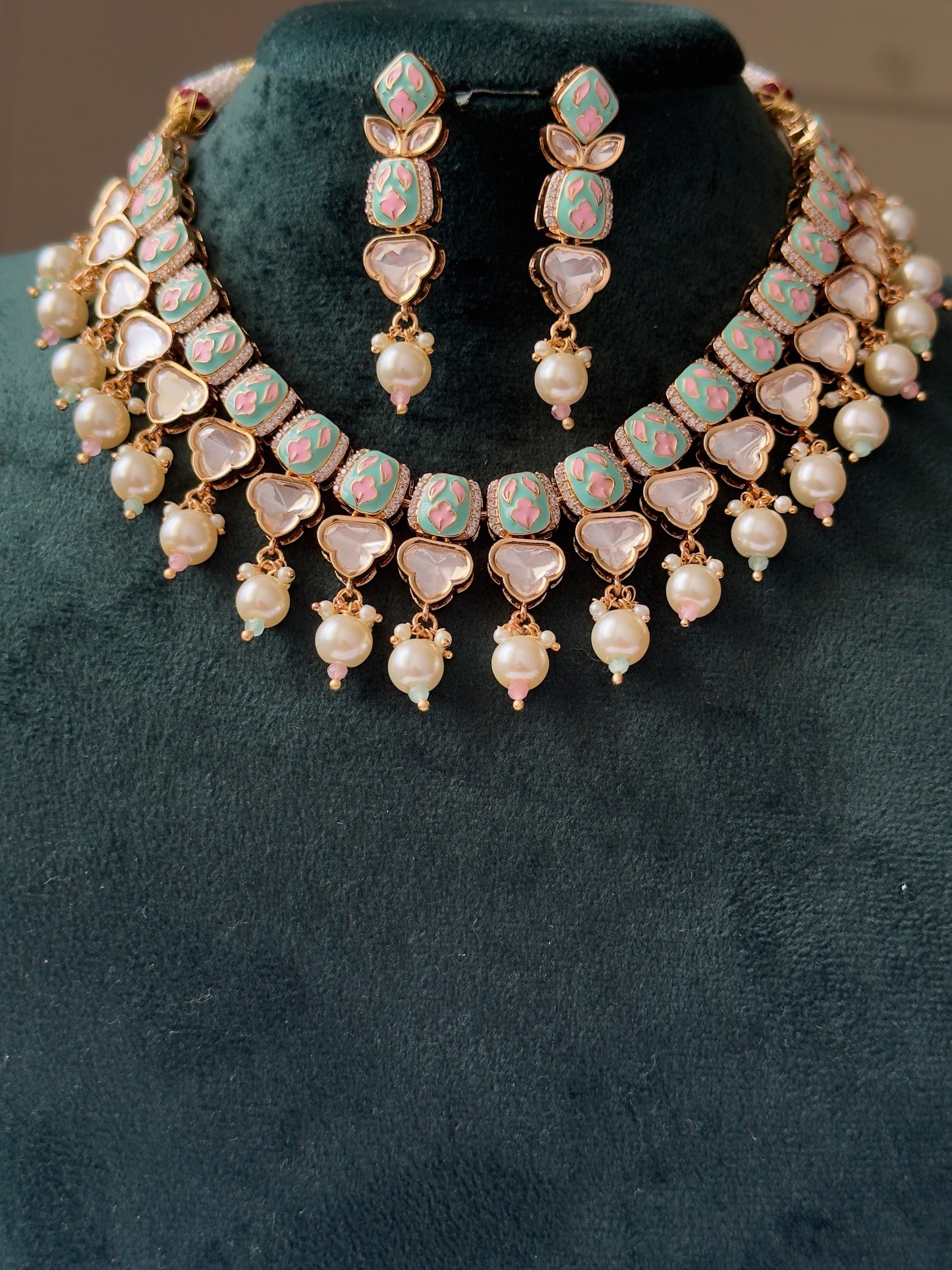 Ravya Pachi Kundan Meenakari CZ Necklace Set.