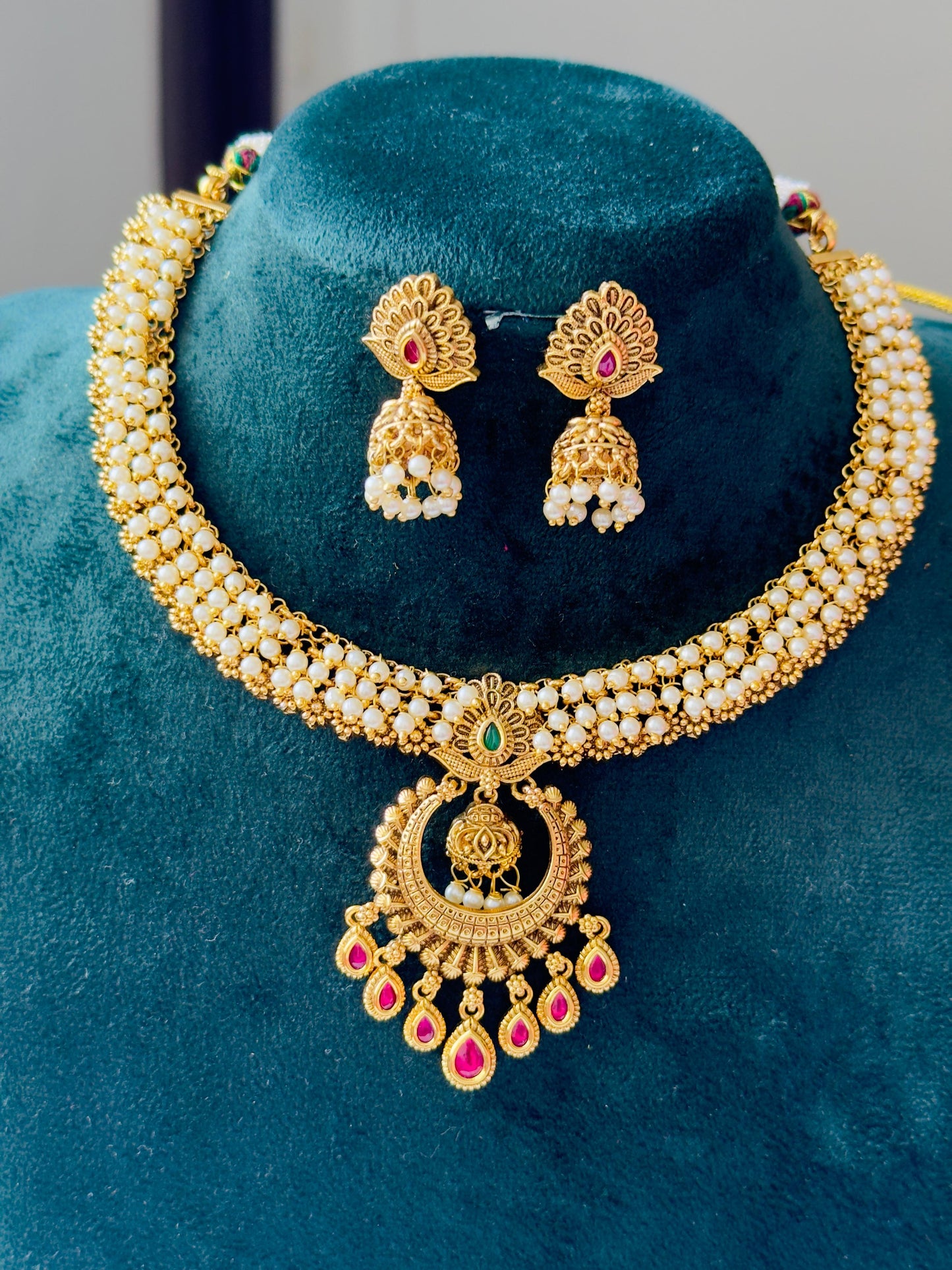 Nithya Antique Necklace Set