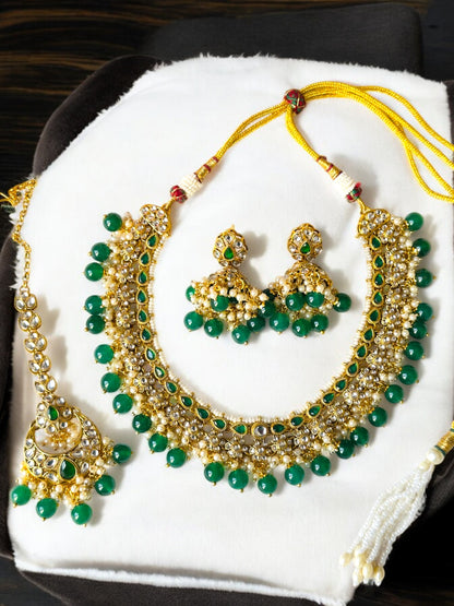 Emerald Nita Kundan Necklace Set