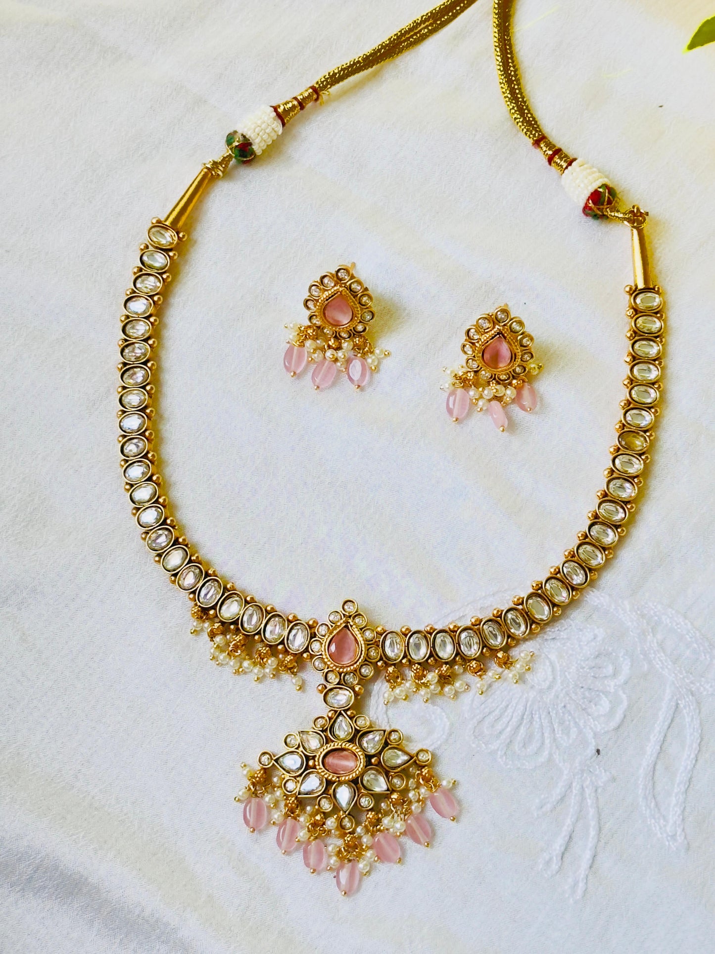 Prachi Kundan Pendant Necklace Set