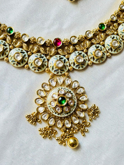 Pankhuri Kundan Meenakari Antique Necklace Set