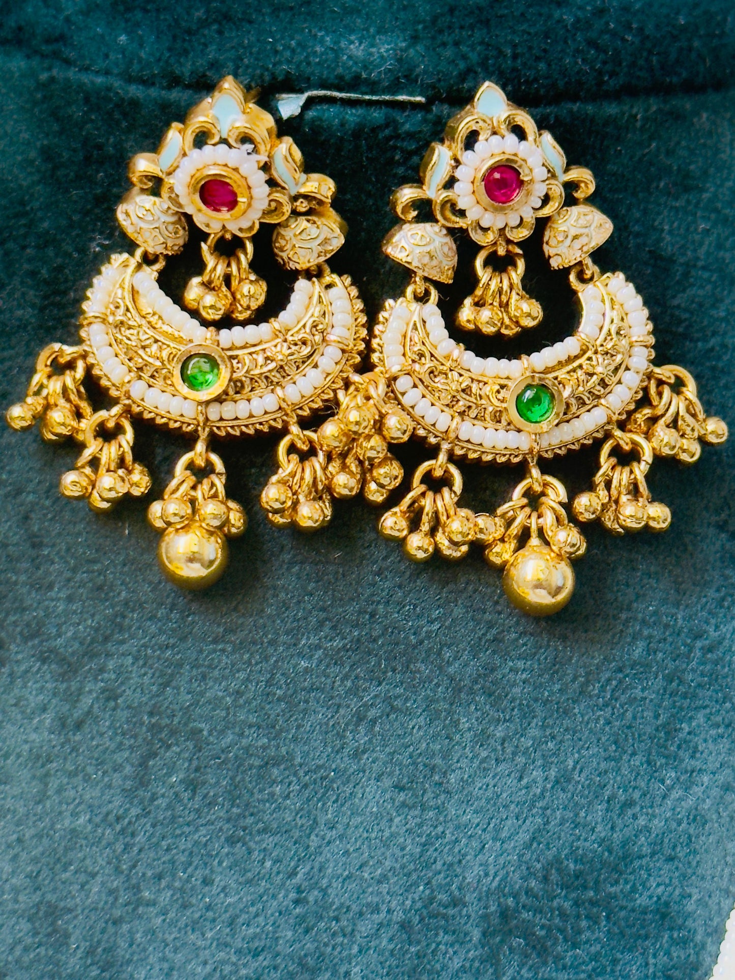 Veeba Antique necklace set