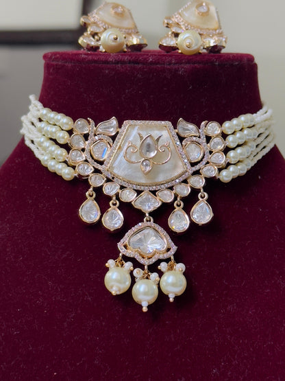 Akshara Moissanite Choker Set