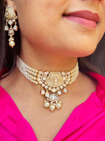 Akshara Moissanite Choker Set