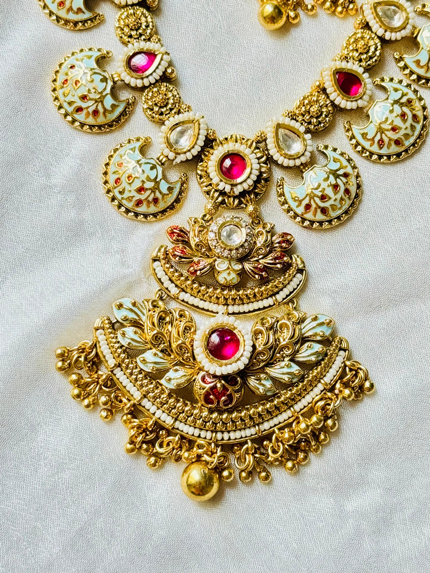 Athiya Meenakari Antique Necklace Set