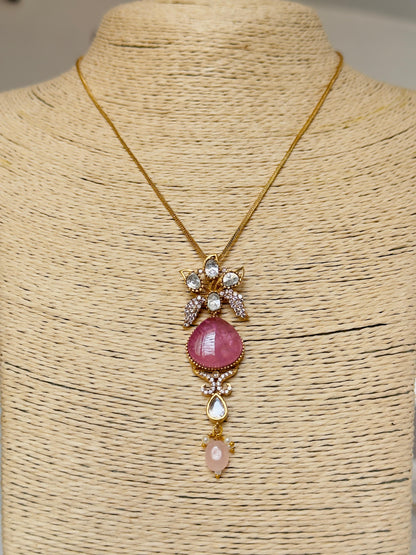 Sahana Pendant Necklace