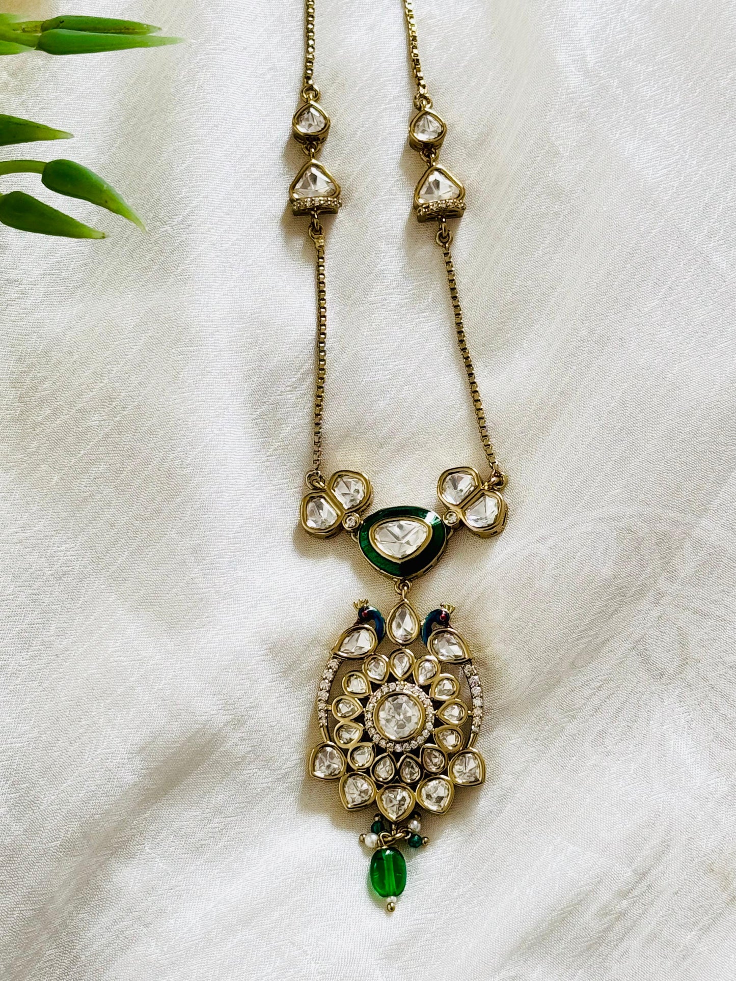 Noor Victorian Polki Necklace Set