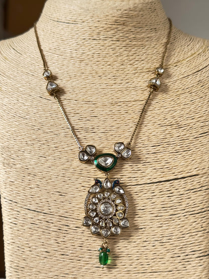 Noor Victorian Polki Necklace Set