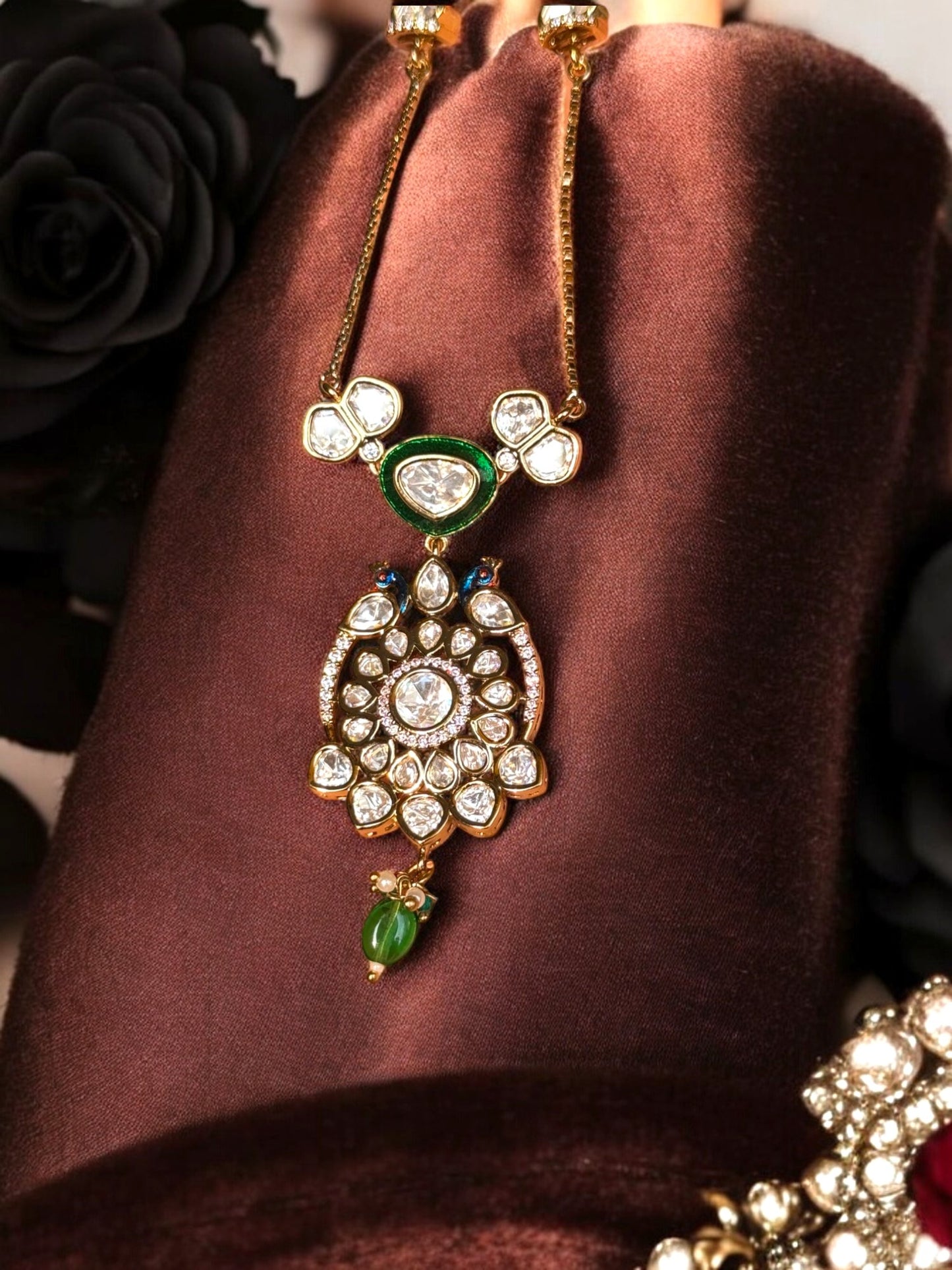 Noor Victorian Polki Necklace Set