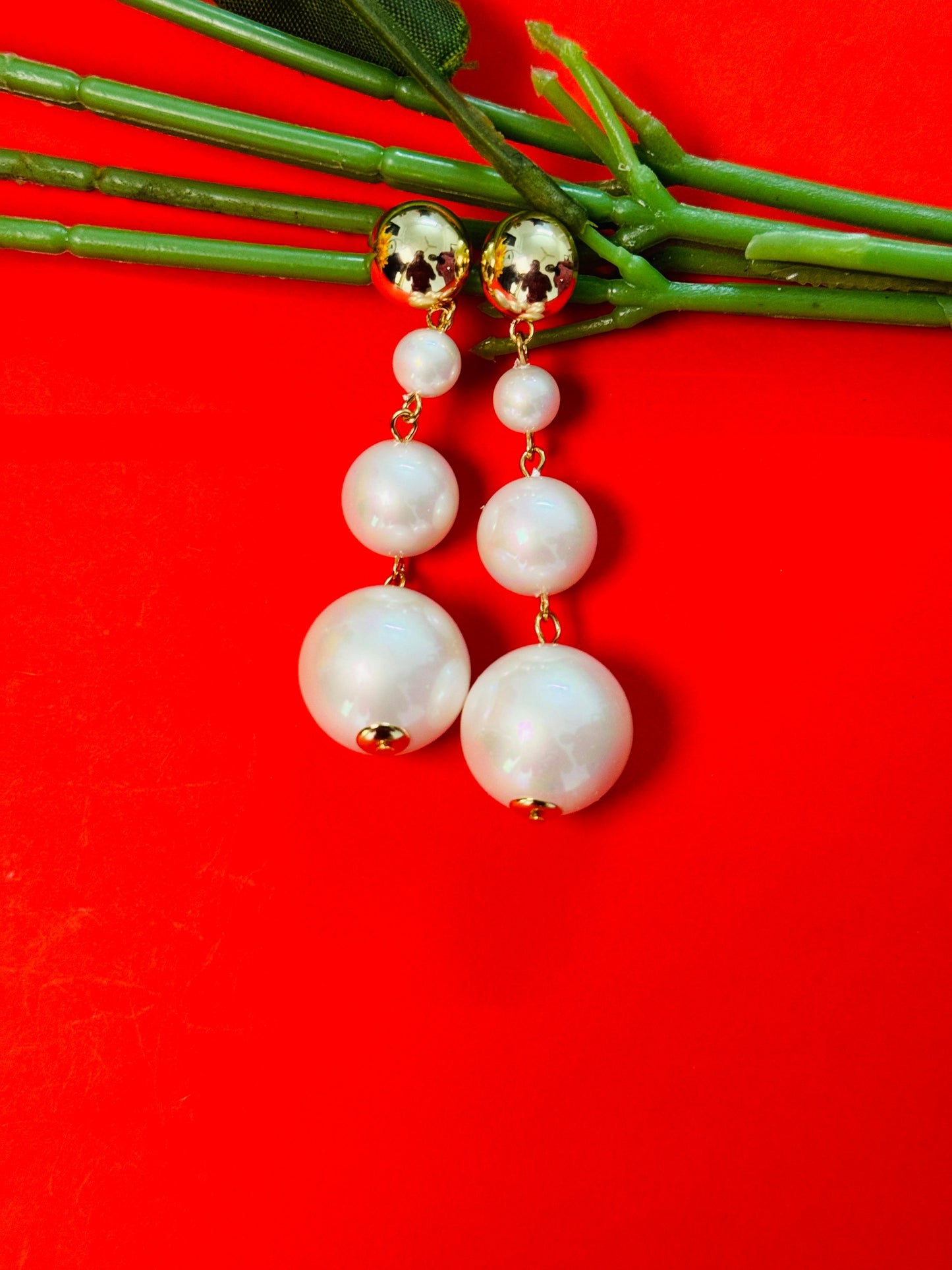 Chic Cascading Pearl Drop Earring