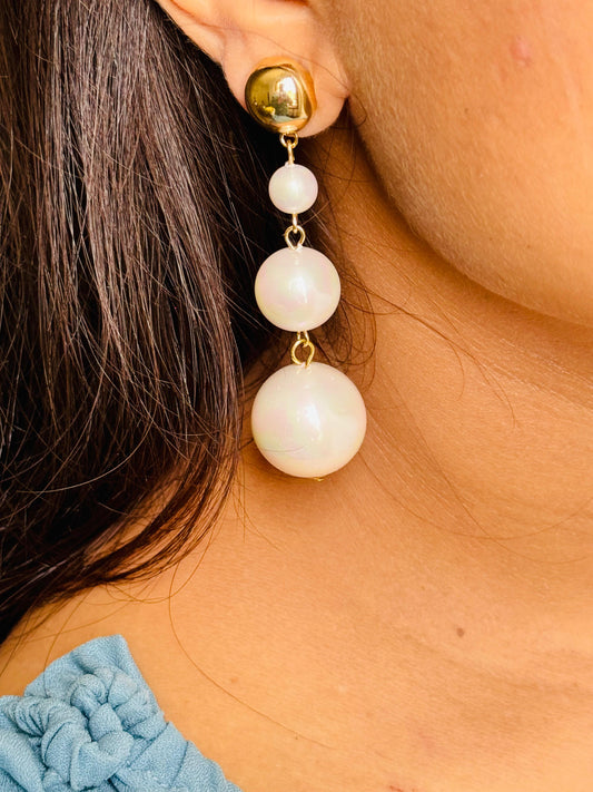 Chic Cascading Pearl Drop Earring