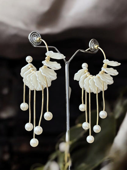 Gold-plated Pearl Dangle Hoop Earring