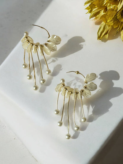 Gold-plated Pearl Dangle Hoop Earring