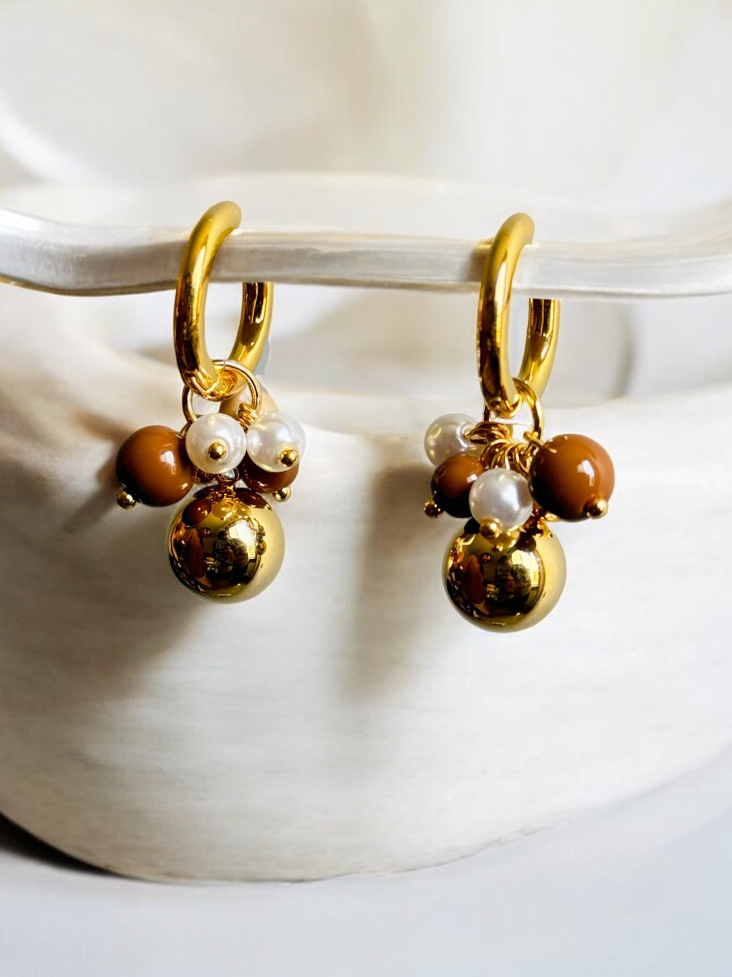 Anti-tarnish Cluster Pearl Earrings