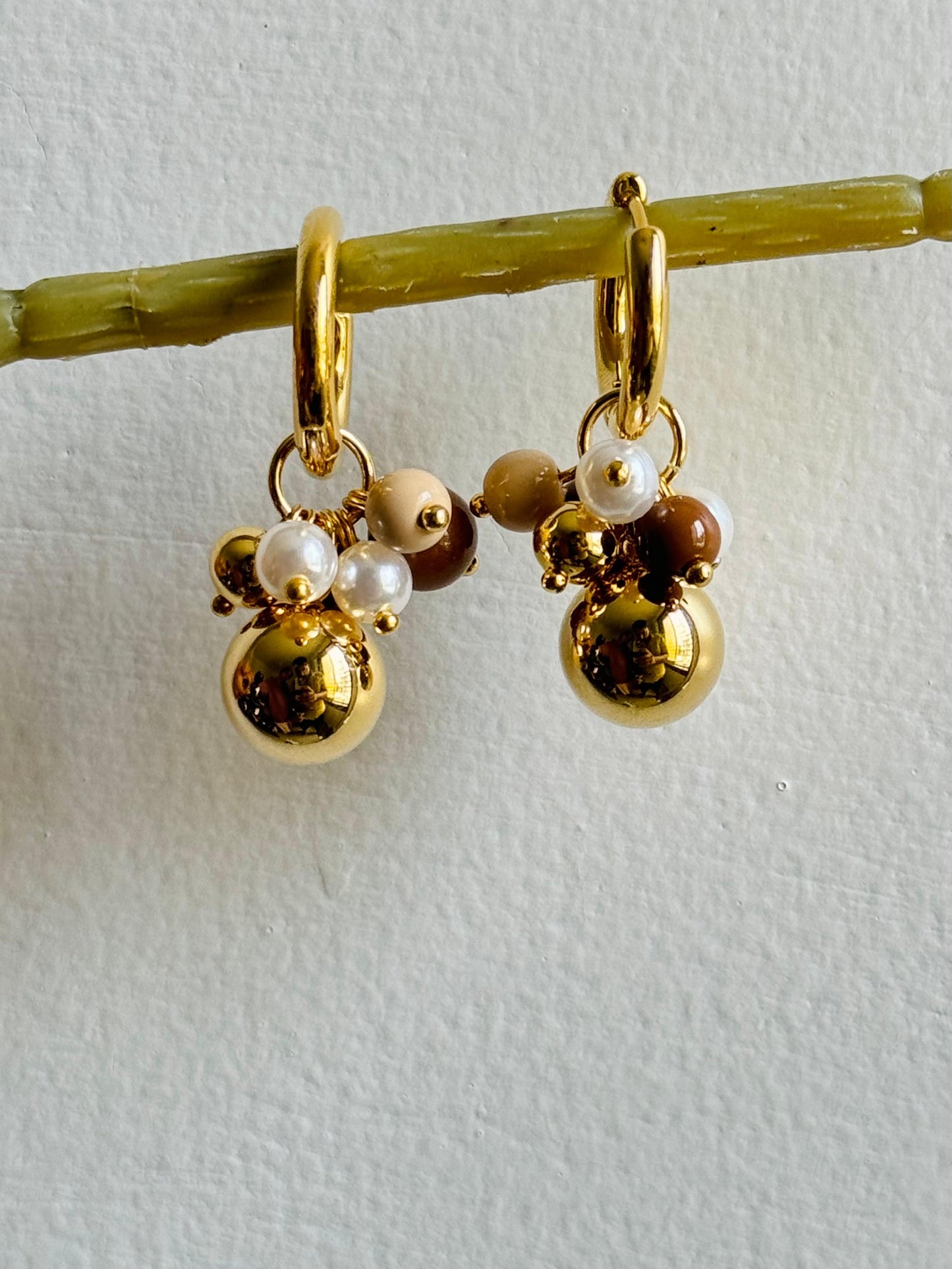 Anti-tarnish Cluster Pearl Earrings