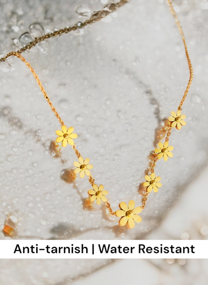 18K Gold-Plated Daisy Necklace