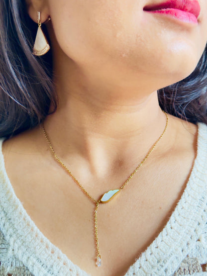 Mother of Pearl Lariat necklace