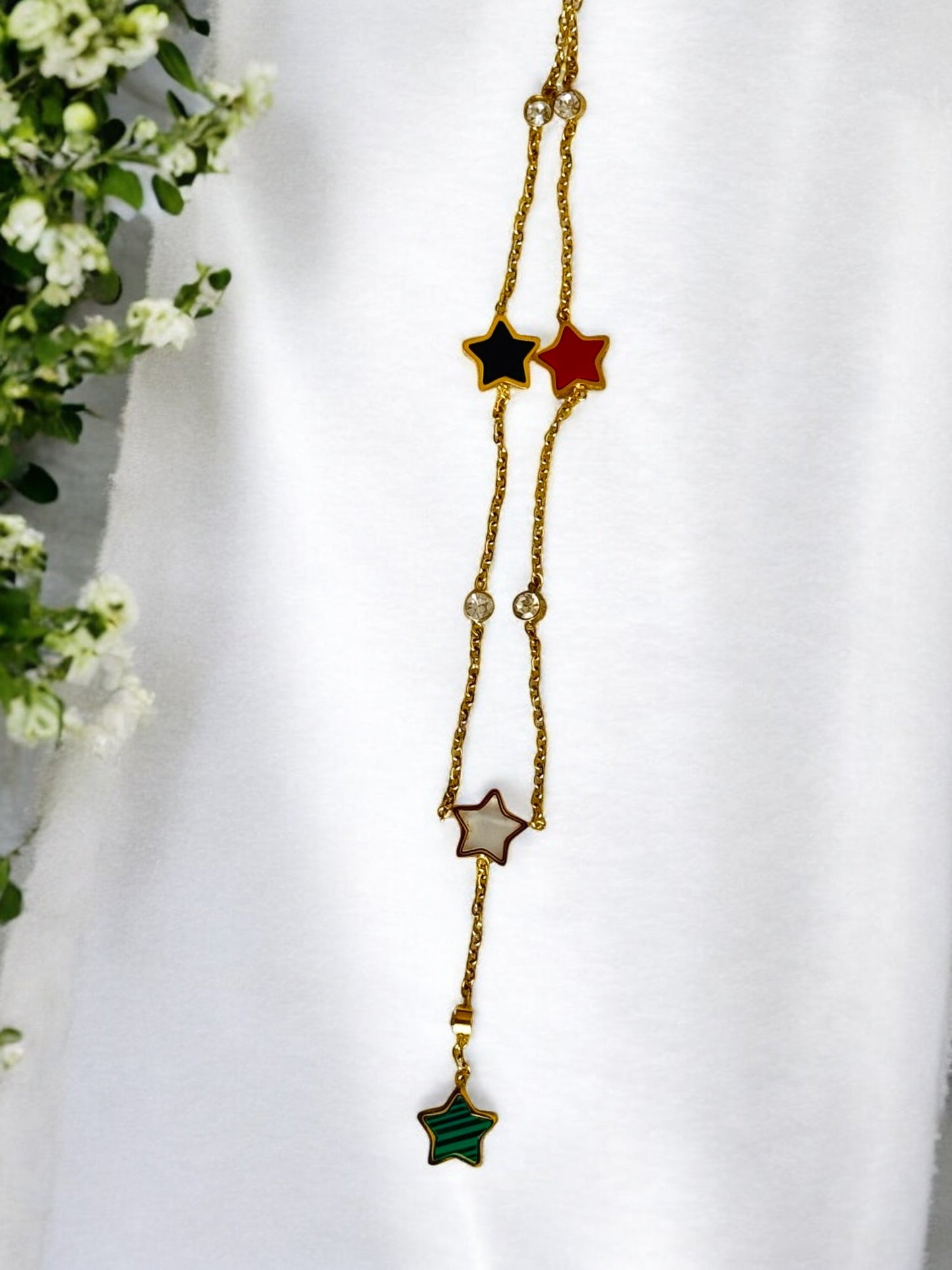 Ishnya Star Necklace