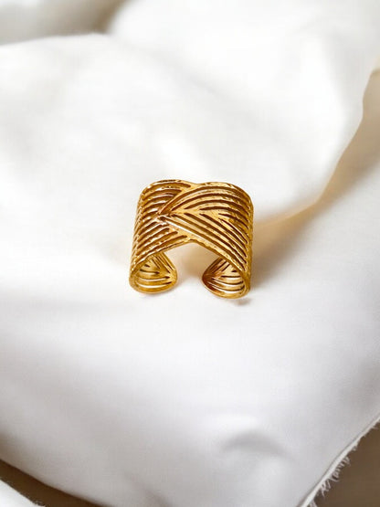 Gold-Plated leaf Ring